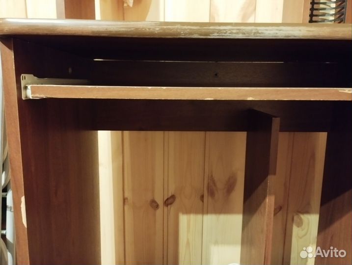 Компьютерный стол