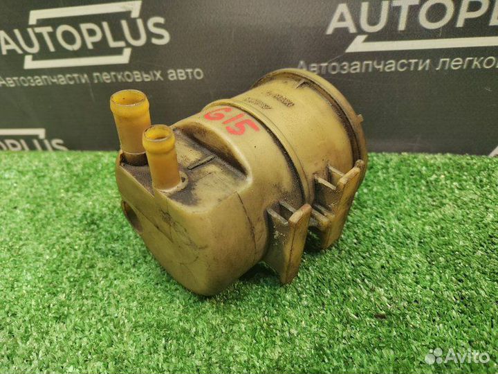 Бачок гур Nissan Almera G15 K4M 848 2016