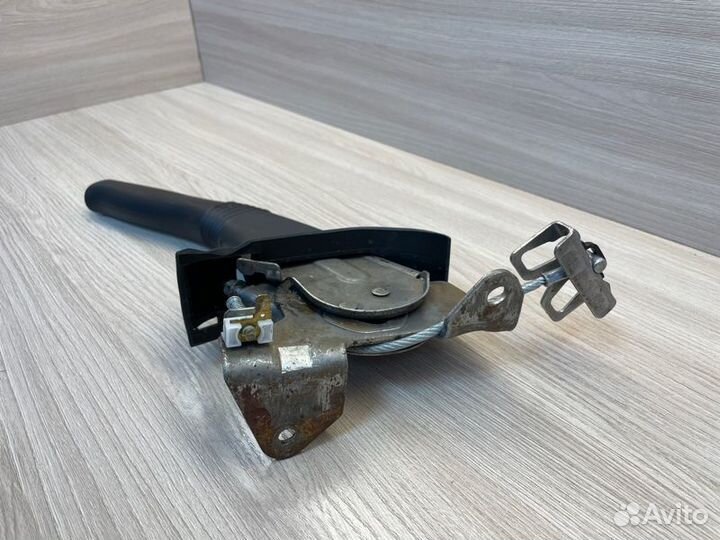 Рычаг стояночного тормоза LADA X-Ray