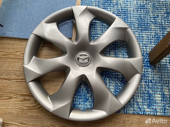 Mazda 3 R16 новый оригинальный колпак