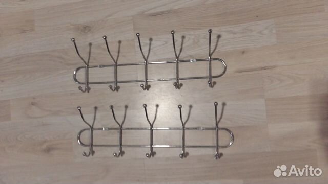 Продам вешалку-крючки х5 металл 2 шт