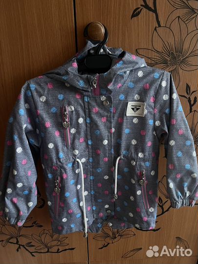 Ветровка для девочки 98