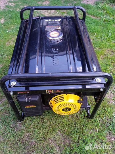 Бензиновый генератор