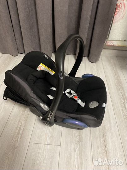 Автолюлька Maxi-Cosi CabrioFix