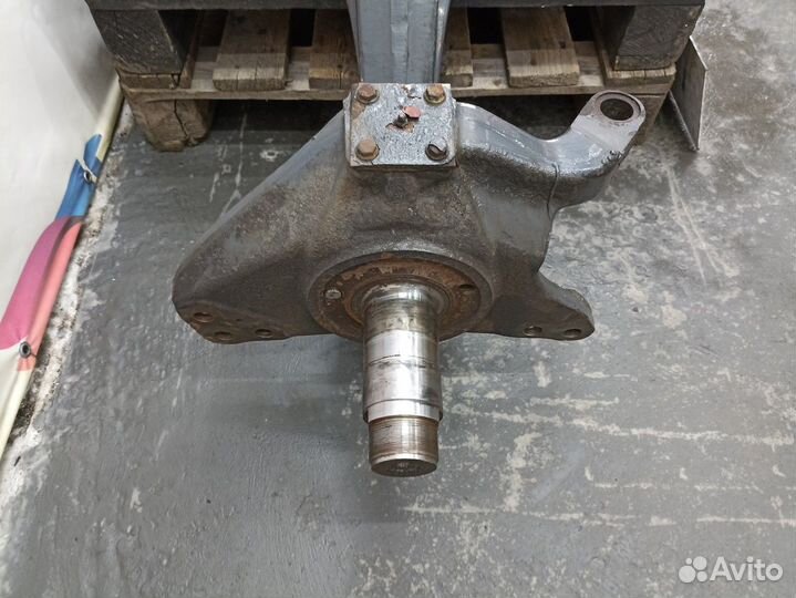 1917344 Балка передняя Daf XF106