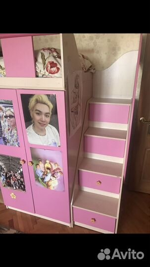 Детскя кровать-стенка