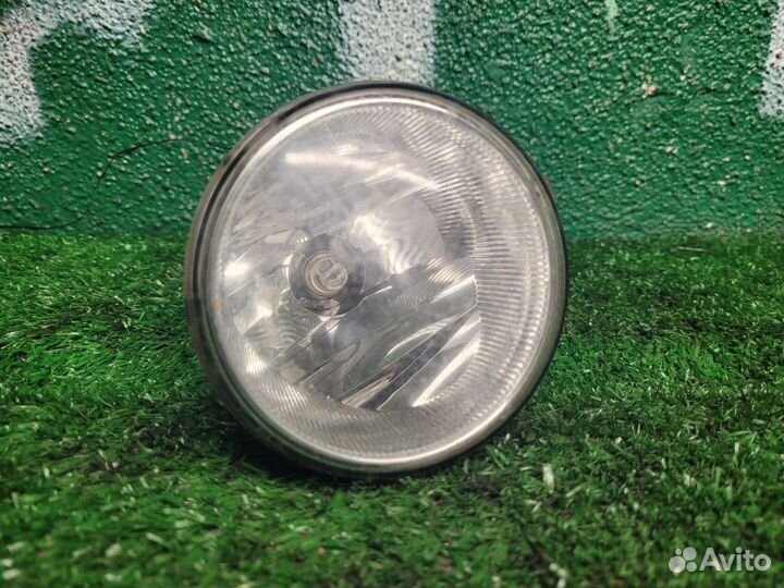 Фара противотуманная на Subaru Legacy
