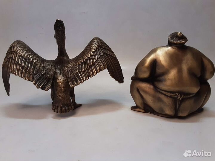 Бронзовая статуэтка. Борец сумо