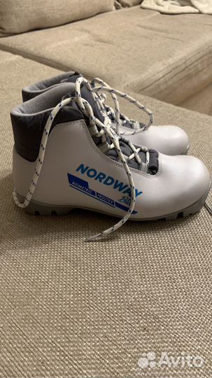 Лыжные ботинки 35 размер