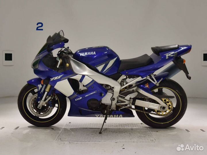 Yamaha R1