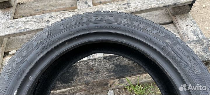 Goodyear Eagle Ultra Grip GW-3 225/50 R17