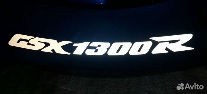 Наклейки на мотоцикл