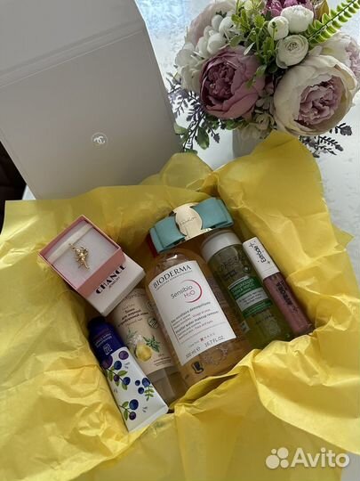 Подарок девушке Chanel набор красоты