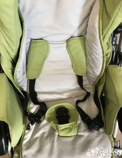 Прогулочная коляска 3 в 1