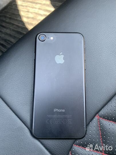 Мобильные телефоны бу iPhone 7