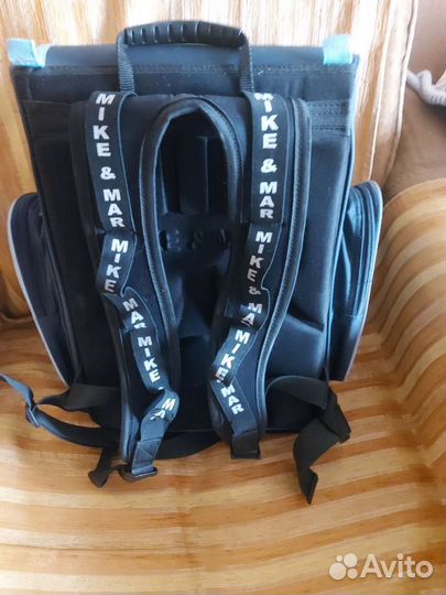 Портфель школьный