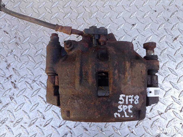 Суппорт передний левый Mercedes Sprinter W903