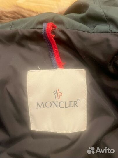 Пуховик Moncler женский