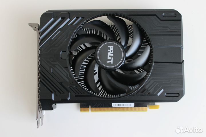 Видеокарта Palit StormX 8Gb RTX4060 гарантия