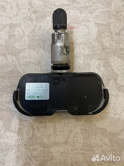 Датчик давления в шинах Toyota