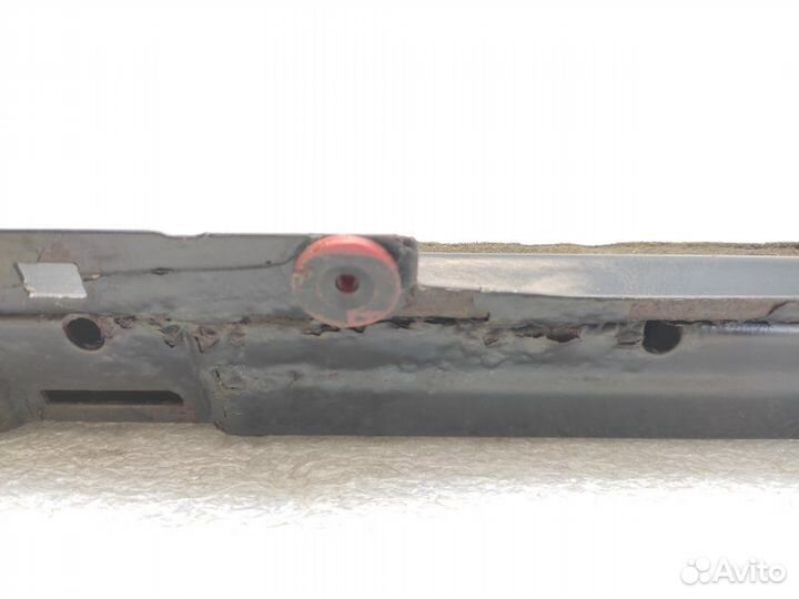 Рамка радиатора Volvo V50 MW20 1.6 2009