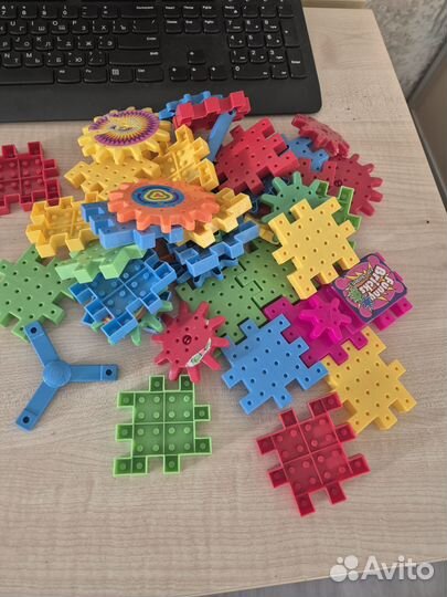 Детские игрушки кубики