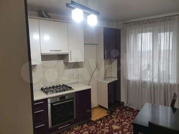 3-к. квартира, 77 м², 6/9 эт.