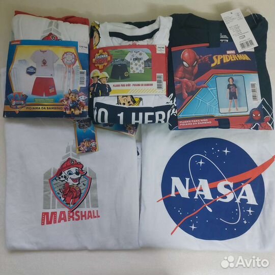 Костюмы на мальчика новые 134