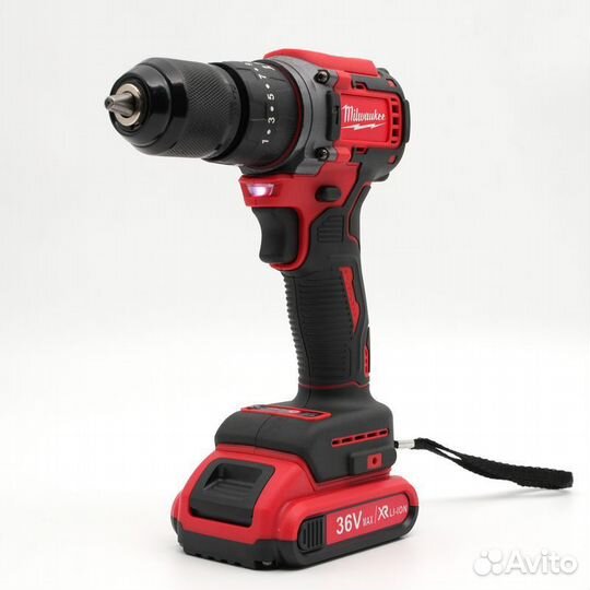 Шуруповерт Milwaukee 36v