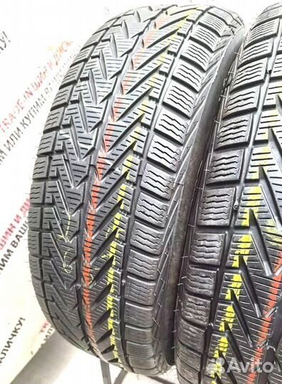 Vredestein Wintrac Xtreme 215/65 R16 98W