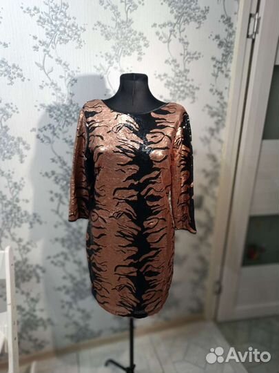 Платье вечернее паетки 44-46 новое Be Beag