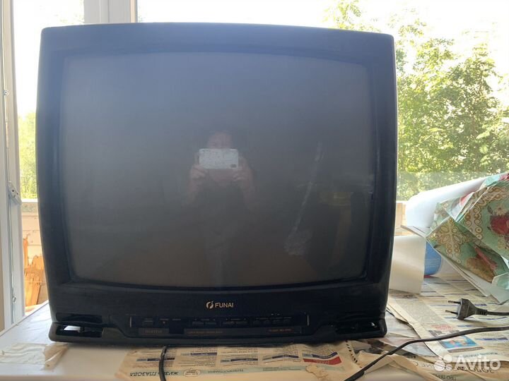 Телевизор цветной