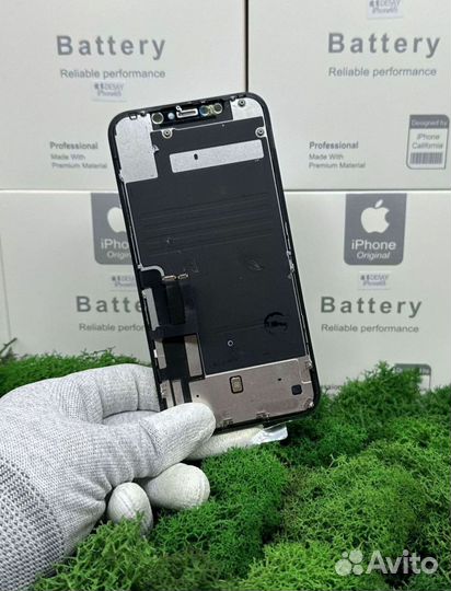 Дисплей iPhone 11 (l0z)