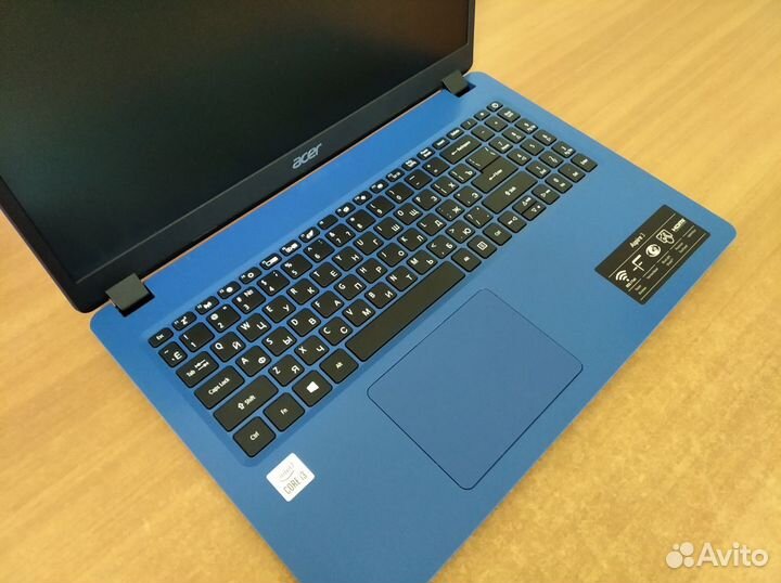 Ноутбук бу Acer / как новый / i3 / ssd / 8gb ddr4