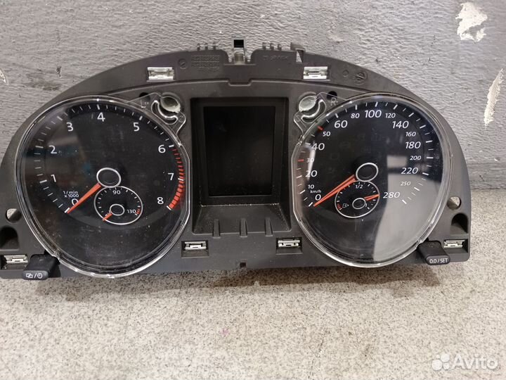 Щиток приборов для 1.8 Volkswagen Passat CC