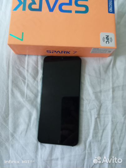 Телефон Techno spark 7