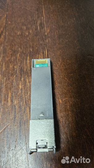 Гигабитный роутер Keenetic Giga KN-1010+SFP