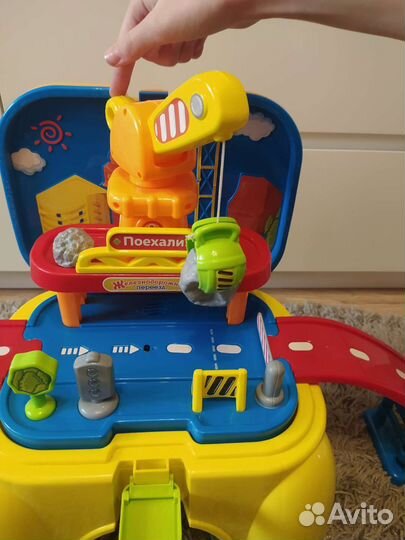 Игрушка для мальчиков железнодорожный переезд