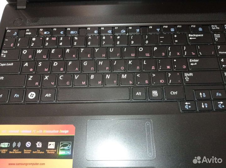 Ноутбук Samsung r519