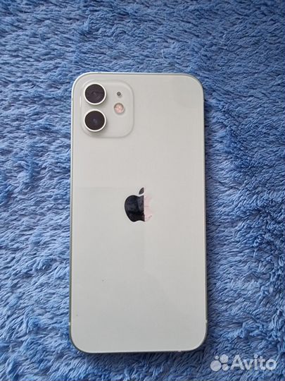 iPhone 12 на 256 гб