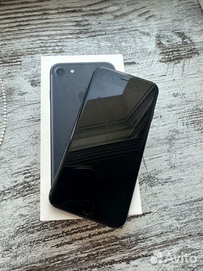 iPhone 7, 128 ГБ