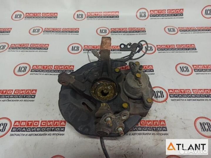 Ступица передняя левая toyota corolla fielder