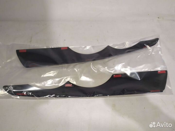 Накладки на фары LADA Kalina