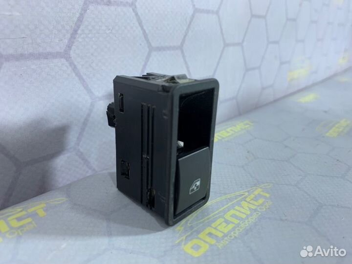 Кнопка стеклоподъемника задняя Opel Astra H 2008