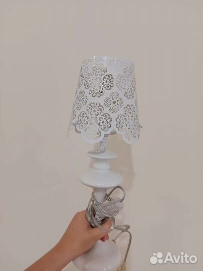 Лампа настольная