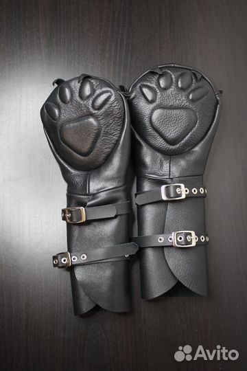 Кожаные лапы кошки, собаки, на руки