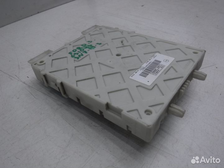 Блок предохранителей (салон) на Ford Focus III