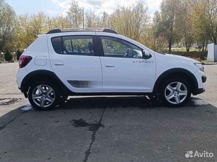Renault Sandero Stepway 1.6 МТ, 2017, 120 000 км