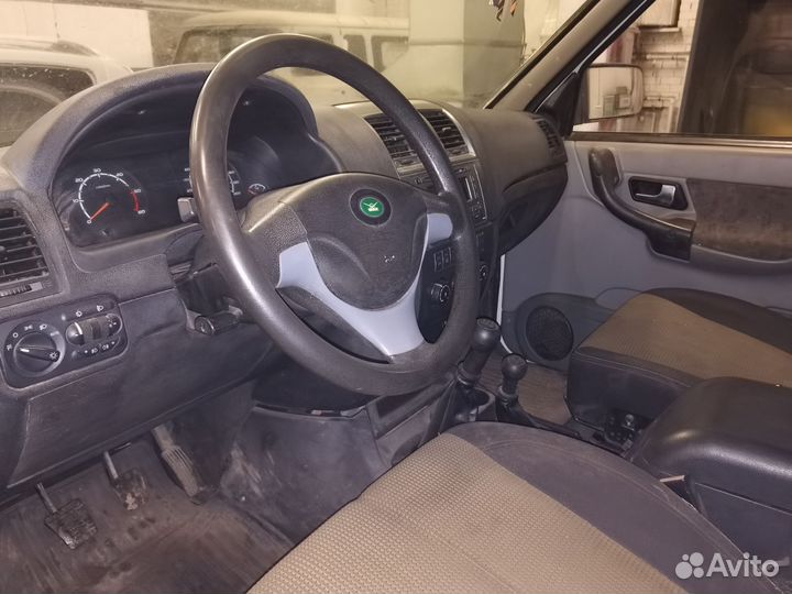 УАЗ Patriot 2.7 МТ, 2012, 268 000 км