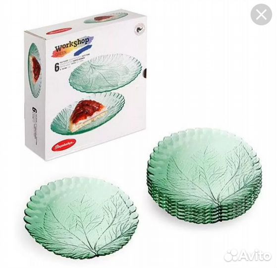 Продам набор зеленых тарелок
